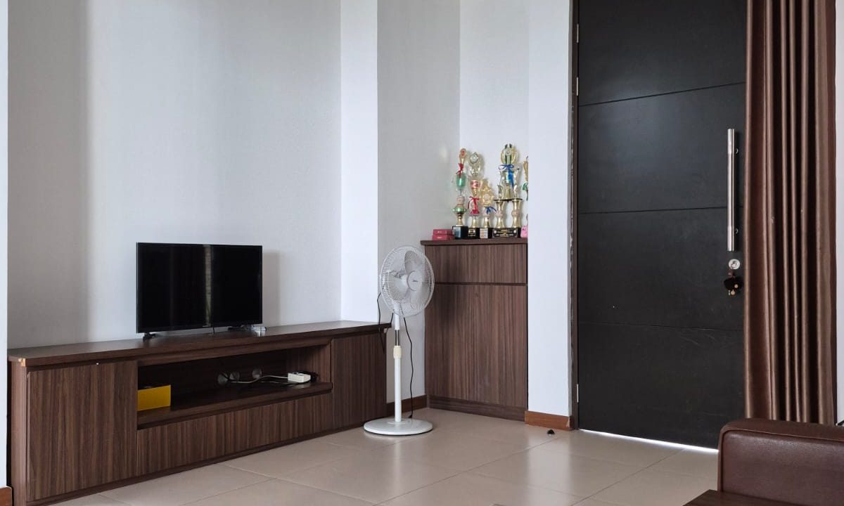 DIJUAL RUMAH SAKURA REGENCY BEKASI JAWA BARAT (1,1)