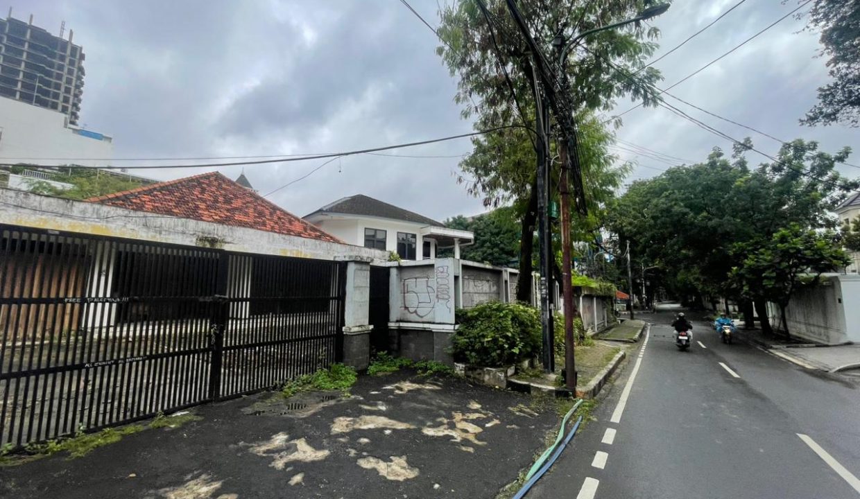 DIJUAL TANAH + RUMAH MENTENG JAKARTA PUSAT (2)