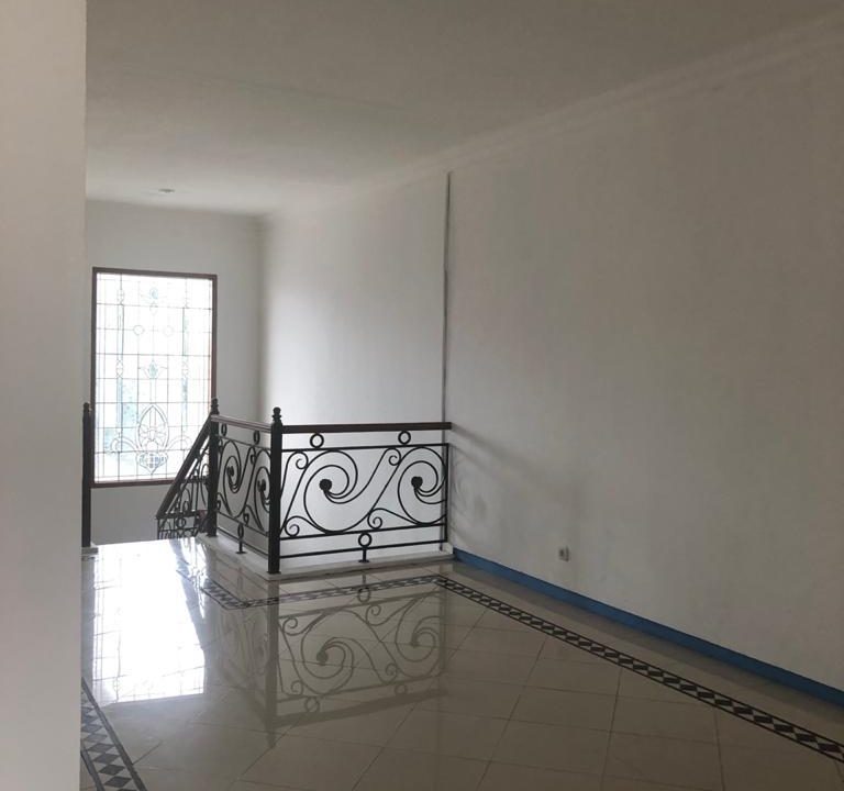 RUMAH HOOK MEWAH DUREN SAWIT JAKARTA TIMUR (9)