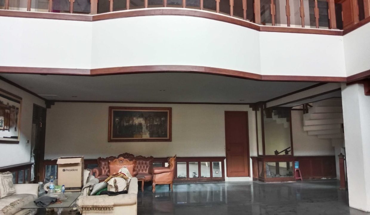 RUMAH MEWAH HOOK KAYU PUTIH JAKARTA TIMUR (5)