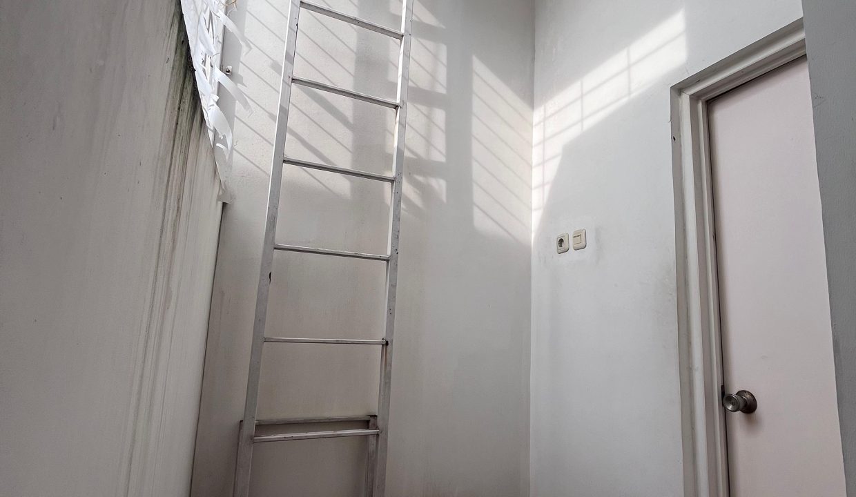 DIJUAL RUMAH JATIWARINGIN BEKASI (7)