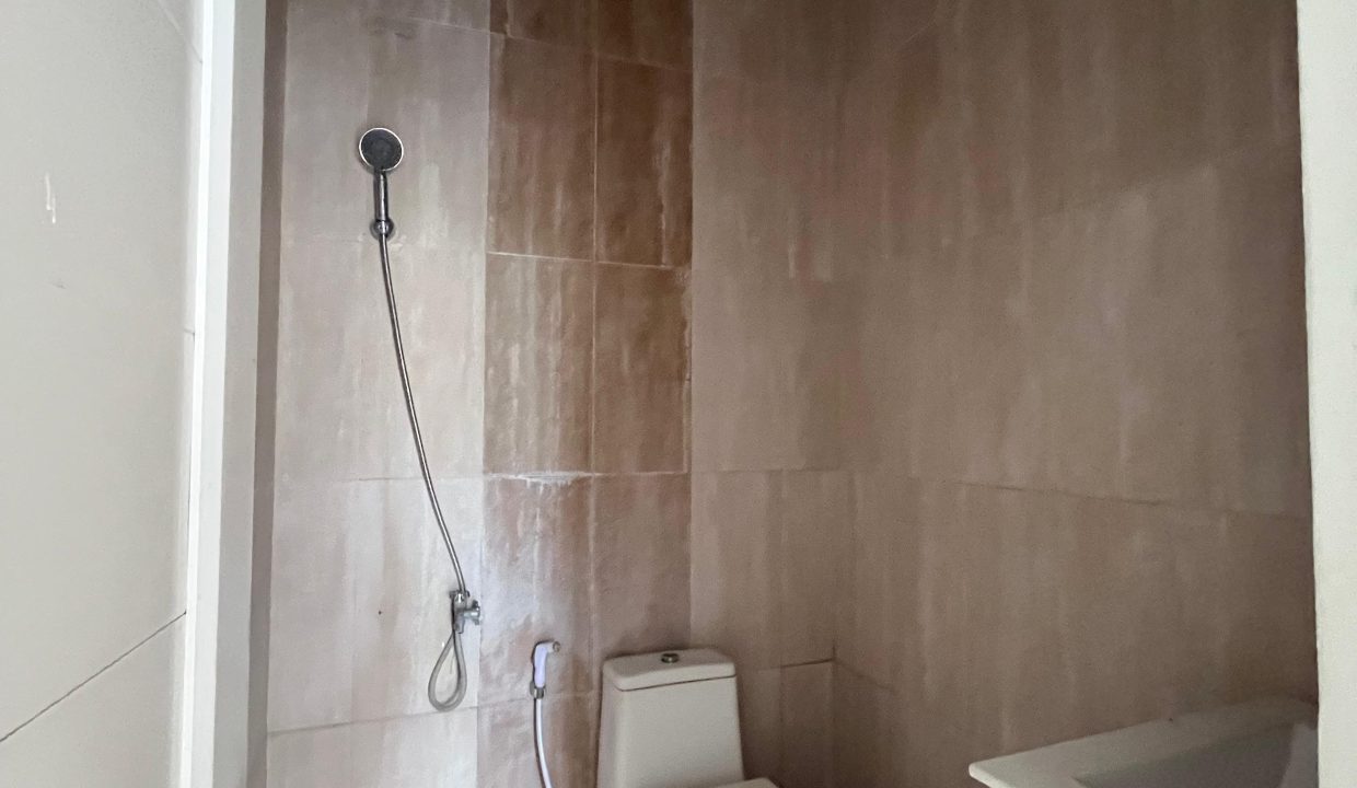 DIJUAL RUMAH JATIWARINGIN BEKASI (8)