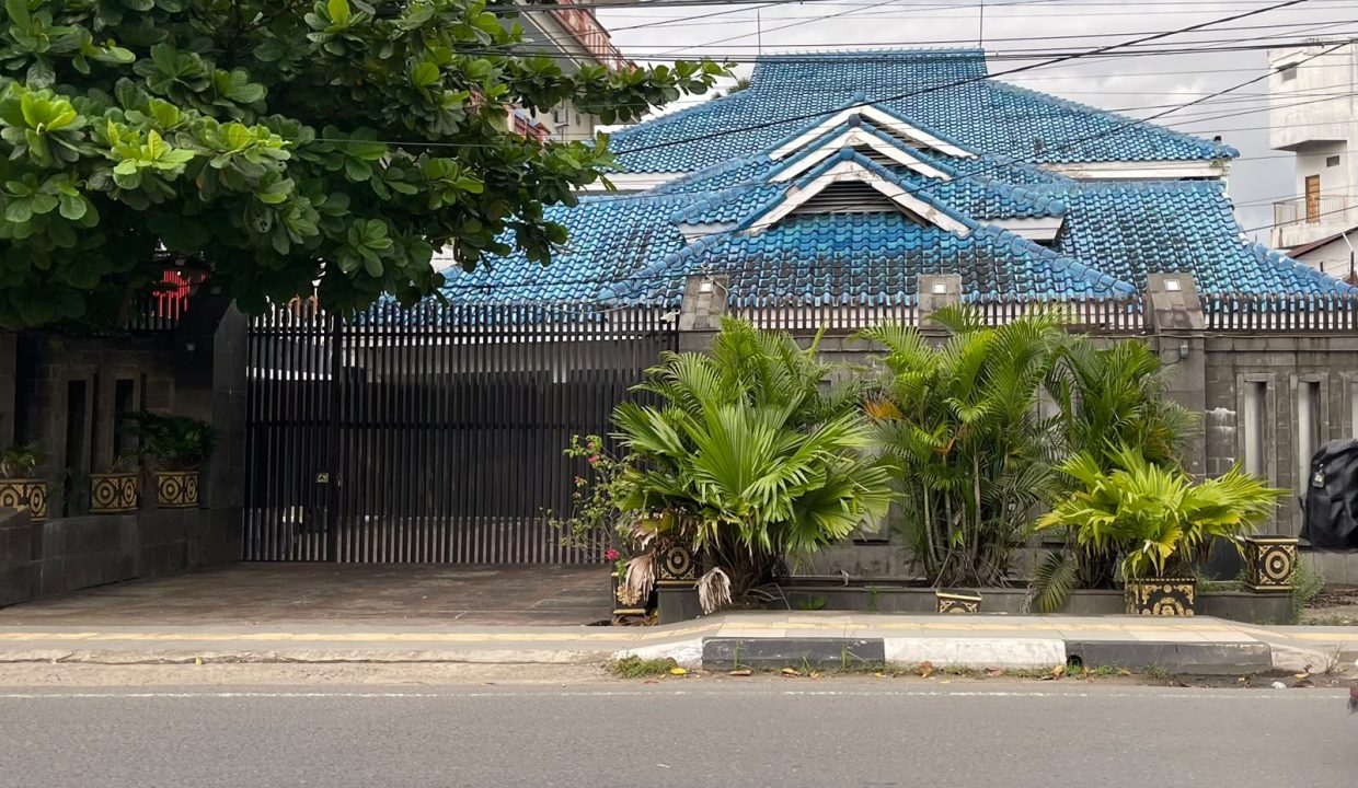 DIJUAL RUMAH MEWAH PUSAT KOTA BANJARMASIN (1,5)