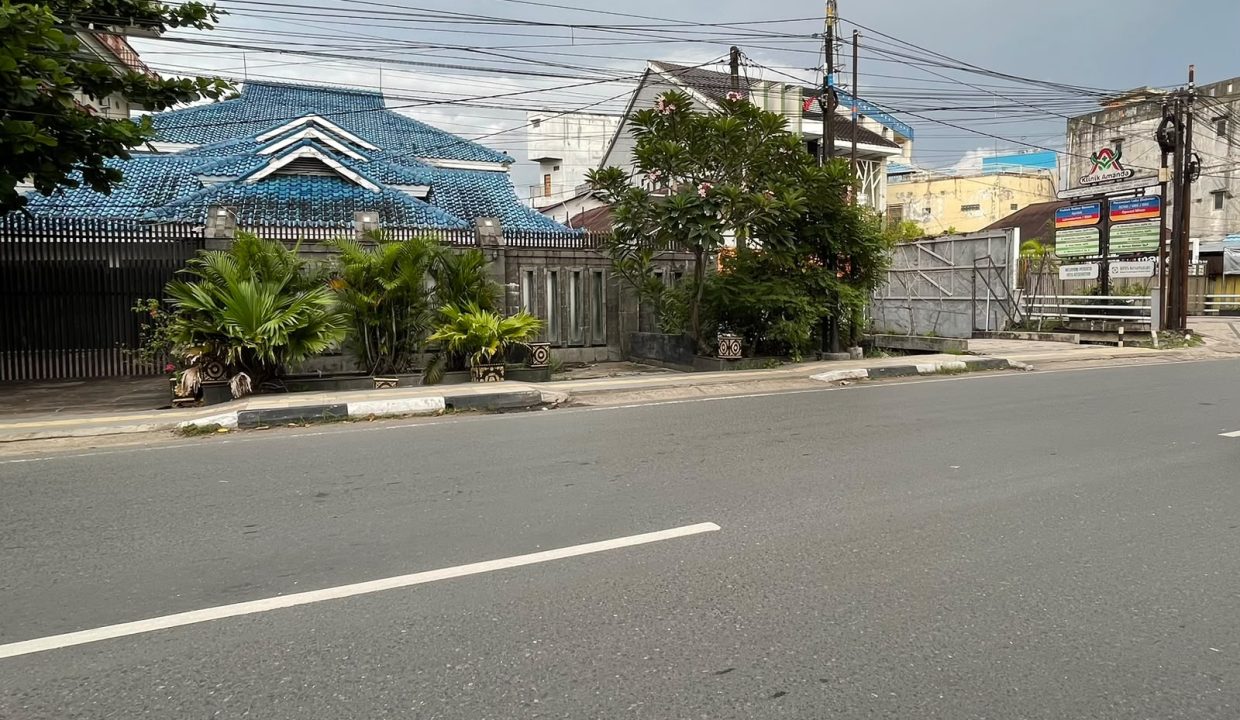 DIJUAL RUMAH MEWAH PUSAT KOTA BANJARMASIN (2)