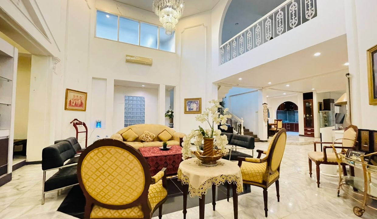 DIJUAL RUMAH MEWAH PUSAT KOTA BANJARMASIN (6)