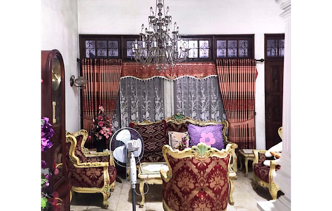 RUMAH KAYU PUTIH SELATAN JAKARTA TIMUR (4)