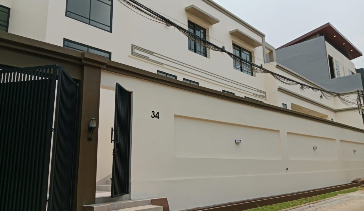 RUMAH MAYA GARDEN JAKARTA SELATAN (2)