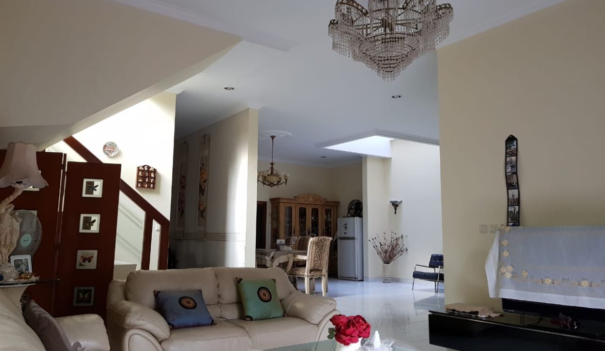 RUMAH MEWAH TAMAN DUTA MAS (3)